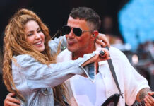 Shakira piropea a Alejandro Sanz y él le responde; los fans piden romance Shakira piropea a Alejandro Sanz y él le responde; los fans piden romance