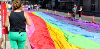 Los pequeños negocios se unieron para ayudar a financiar el 53.º Twin Cities Pride Los pequeños negocios se unieron para ayudar a financiar el 53.º Twin Cities Pride