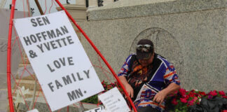 Yvette Hoffman fue dada de alta tras el tiroteo perpetrado por Vance Boulter Yvette Hoffman fue dada de alta tras el tiroteo perpetrado por Vance Boulter