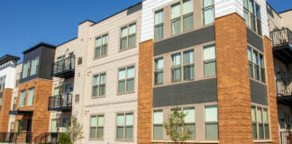 Inquilinos recibirán $25 millones de dólares tras acuerdo con desarrollador inmobiliario Inquilinos recibirán $25 millones de dólares tras acuerdo con desarrollador inmobiliario