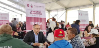 Instalan en el Zócalo de la CDMX mesa de atención contra el despojo de inmuebles Instalan en el Zócalo de la CDMX mesa de atención contra el despojo de inmuebles