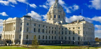 Ciberataque en St. Paul: El gobernador Walz activa la Guardia Nacional Ciberataque en St. Paul: El gobernador Walz activa la Guardia Nacional