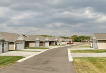 Encuentran muertos a un hombre y una mujer en una casa rural de Pierz, Minnesota Encuentran muertos a un hombre y una mujer en una casa rural de Pierz, Minnesota