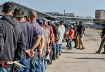 ¿Trump realmente está deportando criminales peligrosos, “lo peor de lo peor”? ¿Estados Unidos realmente expulsa “lo peor de lo peor”? Esto dicen los datos