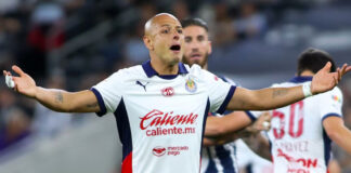 Federación Mexicana de Futbol abre investigación en contra de “Chicharito” Hernández Federación Mexicana de Futbol abre investigación en contra de "Chicharito" Hernández