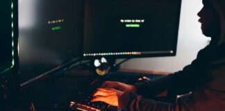 Hackers proiraníes amenazan con divulgar emails de personas vinculadas a Trump Hackers proiraníes amenazan con divulgar emails de personas vinculadas a Trump