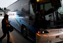 Un hombre demanda a Jefferson Bus Lines, con sede en Minneapolis, por discriminación racial Un hombre demanda a Jefferson Bus Lines, con sede en Minneapolis, por discriminación racial