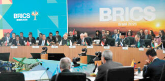 Países miembros del BRICS cierran filas ante amenazas arancelarias de Trump Países miembros del BRICS cierran filas ante amenazas arancelarias de Trump