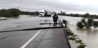Lluvias Rompen Puente ‘El Aquichal’ en González, Tamaulipas; bloquean el paso Lluvias Rompen Puente 'El Aquichal' en González, Tamaulipas; bloquean el paso