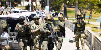 “Graben todo y háganlo viral”: ONGs se organizan ante redadas en EEUU "Graben todo y háganlo viral": ONGs se organizan ante redadas en EEUU