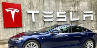 Por una batalla legal, California podría suspender fabricación y venta de automóviles Tesla Por una batalla legal, California podría suspender fabricación y venta de automóviles Tesla