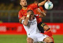 Anulan gol legítimo a Santiago Giménez en el triunfo de Milan ante Lecce, 2-0 Anulan gol legítimo a Santiago Giménez en el triunfo de Milan ante Lecce, 2-0