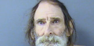 Un hombre del condado de Benton acusado de disparar a 5 oficiales alegará defensa propia Un hombre del condado de Benton acusado de disparar a 5 oficiales alegará defensa propia