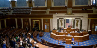 Fiscal de Texas quiere declarar vacantes escaños de demócratas que dejaron el estado Fiscal de Texas quiere declarar vacantes escaños de demócratas que dejaron el estado