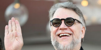 “Frankenstein”, de Guillermo del Toro, provoca ovación en Venecia durante 13 minutos "Frankenstein", de Guillermo del Toro, provoca ovación en Venecia durante 13 minutos