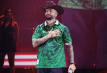 Maluma reconquista a los mexicanos en su primera noche en el Palacio de los Deportes Maluma reconquista a los mexicanos en su primera noche en el Palacio de los Deportes