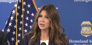 “Más de un millón” de migrantes se fueron de EEUU por su cuenta, según Kristi Noem "Más de un millón" de migrantes se fueron de EEUU por su cuenta, según Kristi Noem