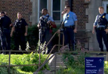 Tirador ‘contenido’ tras tiroteo masivo en una iglesia del sur de Minneapolis Tirador 'contenido' tras tiroteo masivo en una iglesia del sur de Minneapolis