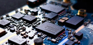 Trump anuncia aranceles del 100% a semiconductores; busca que se fabriquen en EEUU Trump anuncia aranceles del 100% a semiconductores; busca que se fabriquen en EEUU