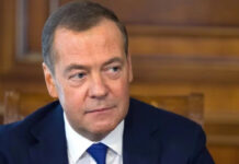 Donald Trump llama “hablador” al expresidente ruso Dmitri Medvédev Donald Trump llama "hablador" al expresidente ruso Dmitri Medvédev