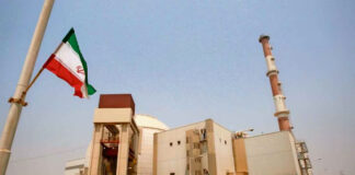 Irán y Rusia firman acuerdo millonario para construir 4 plantas nucleares en Irán Irán y Rusia firman acuerdo millonario para construir 4 plantas nucleares en Irán