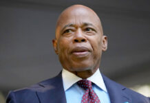 El Alcalde Eric Adams pone fin a su campaña de reelección en Nueva York El Alcalde Eric Adams pone fin a su campaña de reelección en Nueva York