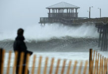 Alerta en el Atlántico por clima tropical peligroso; huracán Humberto ya es categoría 4 Alerta en el Atlántico por clima tropical peligroso; huracán Humberto ya es categoría 4