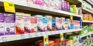 Trump anuncia 100% de arancel a productos farmacéuticos sin plantas en EEUU Trump anuncia 100% de arancel a productos farmacéuticos sin plantas en EEUU