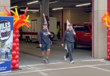 Dos bomberos de Minnesota caminan desde Duluth a St. Paul para intentar crear conciencia Dos bomberos de Minnesota caminan desde Duluth a St. Paul para intentar crear conciencia