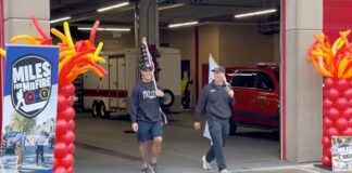 Dos bomberos de Minnesota caminan desde Duluth a St. Paul para intentar crear conciencia Dos bomberos de Minnesota caminan desde Duluth a St. Paul para intentar crear conciencia