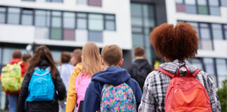 Los pediatras alertan de casos de acoso y ciberacoso en niños desde los ocho años Los pediatras alertan de casos de acoso y ciberacoso en niños desde los ocho años