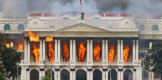 La revuelta social contra los lujos del gobierno y la censura terminó con un Nepal en llamas La revuelta social contra los lujos del gobierno y la censura terminó con un Nepal en llamas