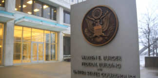 Un hombre de Minnesota se declara culpable de intentar unirse al Estado Islámico Un hombre de Minnesota se declara culpable de intentar unirse al Estado Islámico