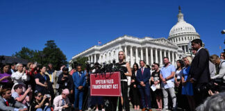 Víctimas de Epstein crearán su propia “lista de abusadores”; es una farsa, dice Trump Víctimas de Epstein crearán su propia "lista de abusadores"; es una farsa, dice Trump