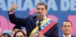 Nicolás Maduro pone en marcha “Plan Independencia 200” con 284 “frentes de batalla” Nicolás Maduro pone en marcha "Plan Independencia 200" con 284 "frentes de batalla"