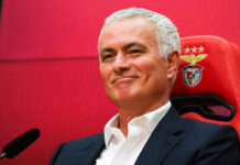 José Mourinho es nuevo DT del Benfica: “En ningún club me he sentido más honrado” José Mourinho es nuevo DT del Benfica: "En ningún club me he sentido más honrado"
