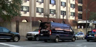 Dos hombres murieron después de un tiroteo en Minneapolis el sábado por la tarde. Dos hombres murieron después de un tiroteo en Minneapolis el sábado por la tarde.