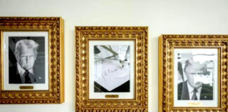 Trump sustituye a Biden por un bolígrafo en el “Paseo de la Fama presidencial” Trump sustituye a Biden por un bolígrafo en el "Paseo de la Fama presidencial"