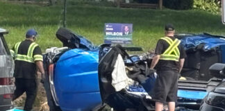 Persecución policial termina en fatalidad; cierran Highway 55 en Golden Valley y Minneapolis Persecución policial termina en fatalidad; cierran Highway 55 en Golden Valley y Minneapolis