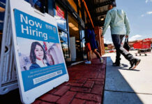 Tasa de desempleo de EEUU aumenta a 4.3% en agosto; creación de empleos es mínima Tasa de desempleo de EEUU aumenta a 4.3% en agosto; creación de empleos es mínima