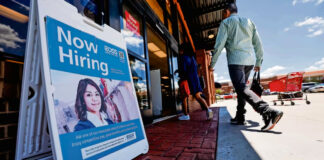 Tasa de desempleo de EEUU aumenta a 4.3% en agosto; creación de empleos es mínima Tasa de desempleo de EEUU aumenta a 4.3% en agosto; creación de empleos es mínima