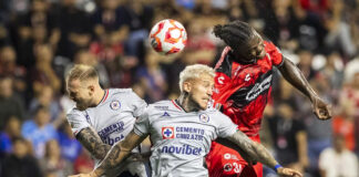 Liga MX: Tijuana vence a Cruz Azul 2-0 y termina con su invicto en la Liga MX Liga MX: Tijuana vence a Cruz Azul 2-0 y termina con su invicto en la Liga MX