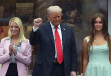 Abucheos y pulgares abajo para Trump en la final del US Open; retrasó inicio del partido Abucheos y pulgares abajo para Trump en la final del US Open; retrasó inicio del partido