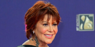 Alejandra Guzmán regresa al quirófano, se somete a cirugía de columna vertebral Alejandra Guzmán regresa al quirófano, se somete a cirugía de columna vertebral