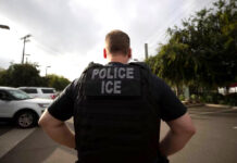 Apple elimina ICEBlock, app que permitía rastrear avistamientos de agentes de ICE Apple elimina ICEBlock, app que permitía rastrear avistamientos de agentes de ICE