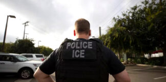 Apple elimina ICEBlock, app que permitía rastrear avistamientos de agentes de ICE Apple elimina ICEBlock, app que permitía rastrear avistamientos de agentes de ICE