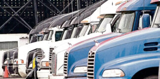 Arancel de 25% a camiones importados entra en vigor el 1 de noviembre, anuncia Trump Arancel de 25% a camiones importados entra en vigor el 1 de noviembre, anuncia Trump