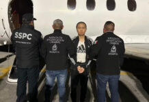 Zhi Dong Zhang es entregado por Cuba a México; Harfuch confirma su traslado inmediato a EEUU Zhi Dong Zhang es entregado por Cuba a México; Harfuch confirma su traslado inmediato a EEUU