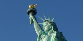 Estatua de la Libertad cierra al público mientras dure el cierre de gobierno de EEUU Estatua de la Libertad cierra al público mientras dure el cierre de gobierno de EEUU