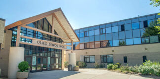 El distrito escolar de Osseo pagará $61,000 a un estudiante por acoso sexual El distrito escolar de Osseo pagará $61,000 a un estudiante por acoso sexual